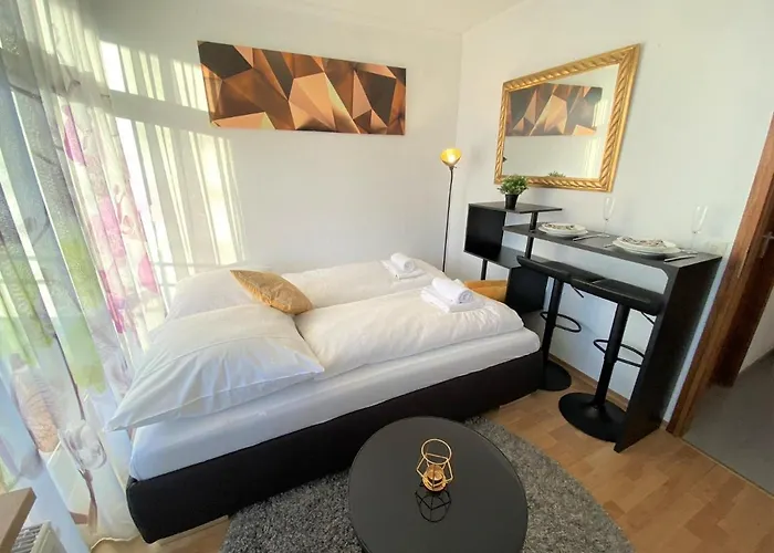 Exclusives In Bestlage +netflix +boxspring Апартаменти